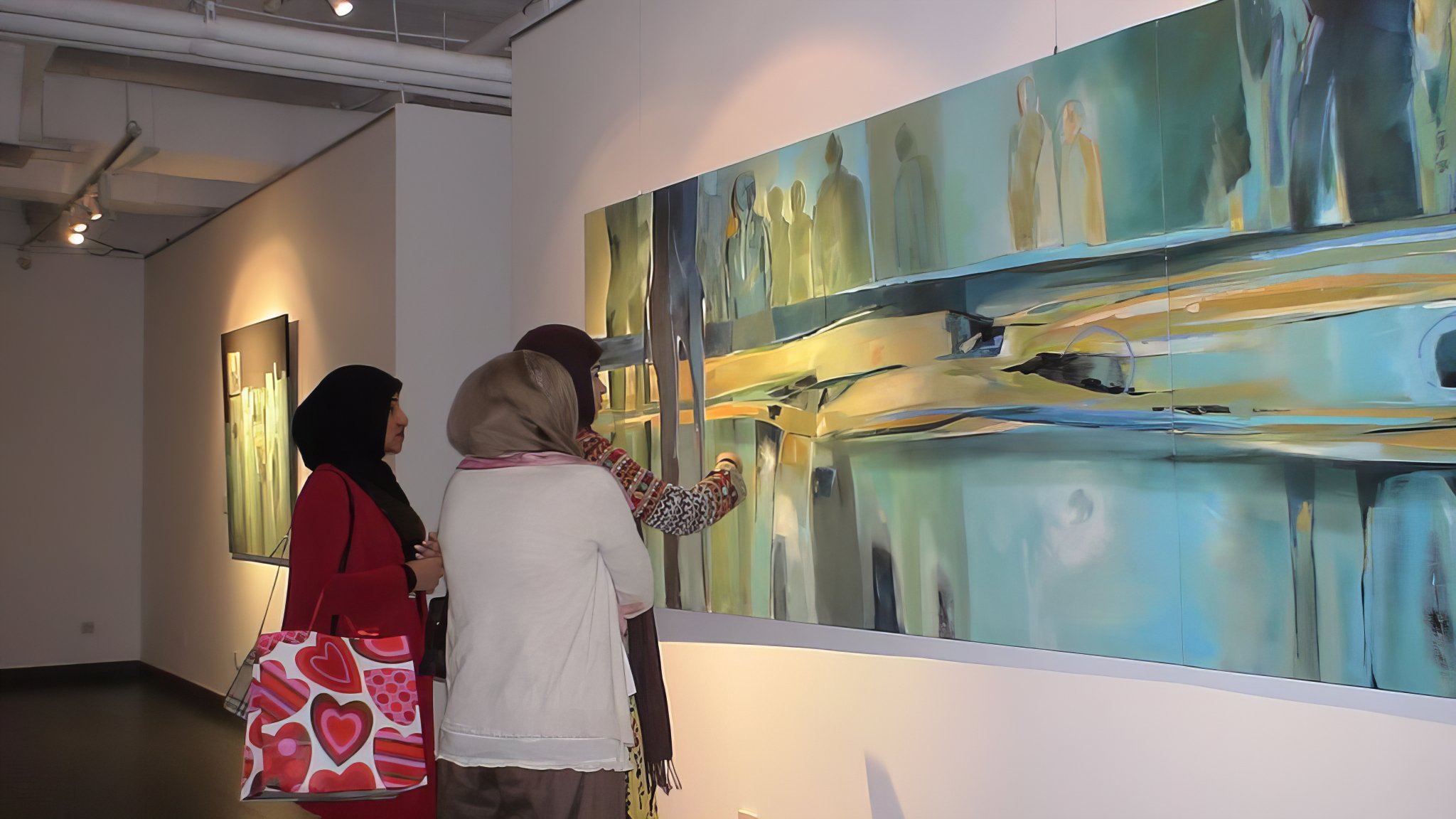 Visitors at Tilal Gallery
